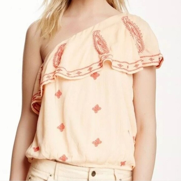 Free People Easy On The Eyes One Shoulder Embroidered Rayon Blouse Sz XS - Picture 2 of 11